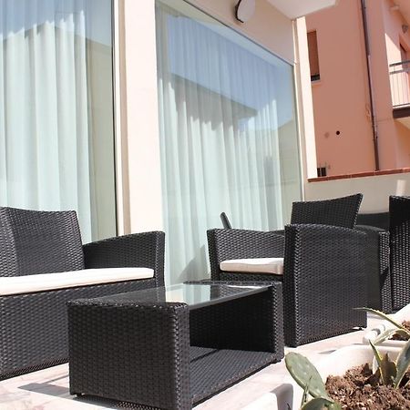 Hotel Marina Rimini Exterior foto